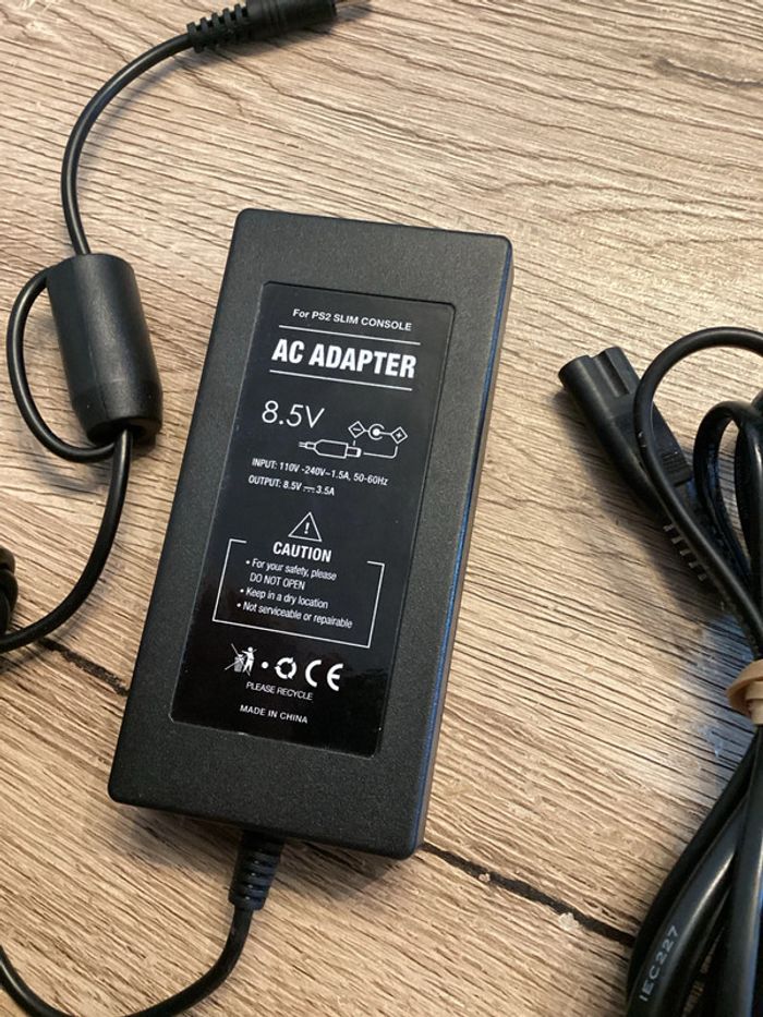 chargeur secteur compatible ps2 slim Sony - photo numéro 2