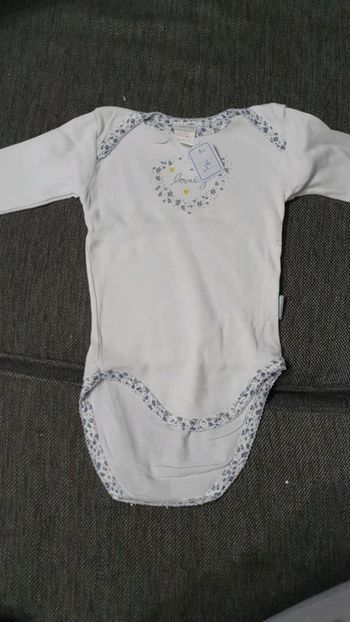 Lot de 2 bodys 6 mois