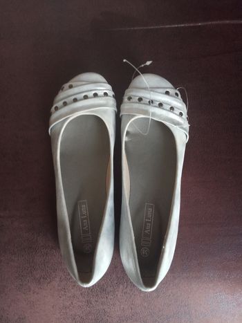 Ravissante PAIRE de BALLERINES argentées "Ana Luna" T38 - Neuve et Étiquetée