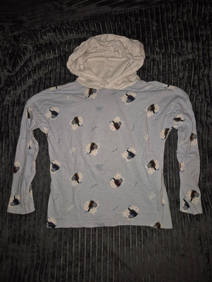 Sous-pull à capuche