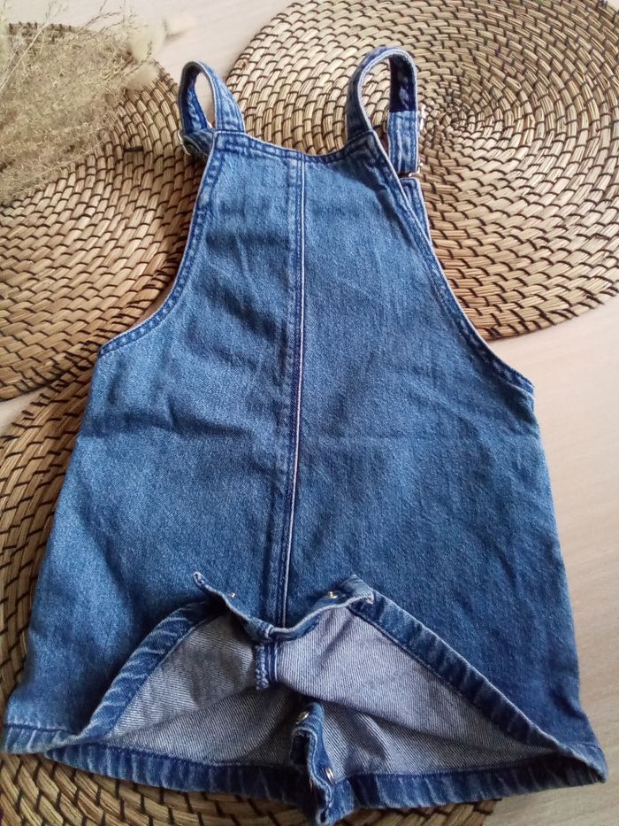 Salopette courte en jean + tee shirt blanc neufs Lefties taille 12/18 mois - photo numéro 8