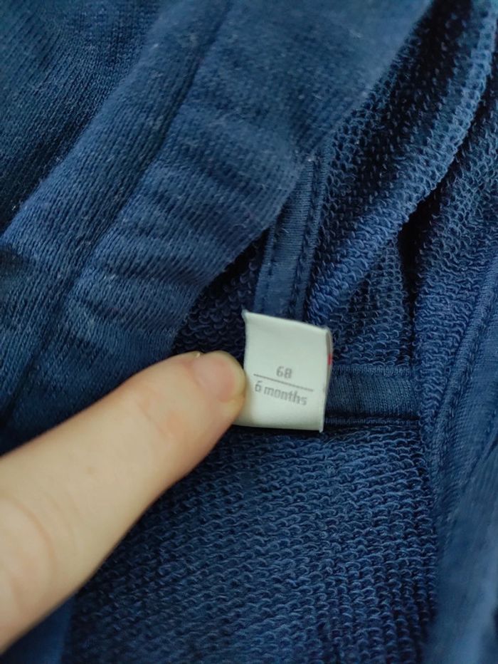 Veste à capuche 6 mois - photo numéro 3