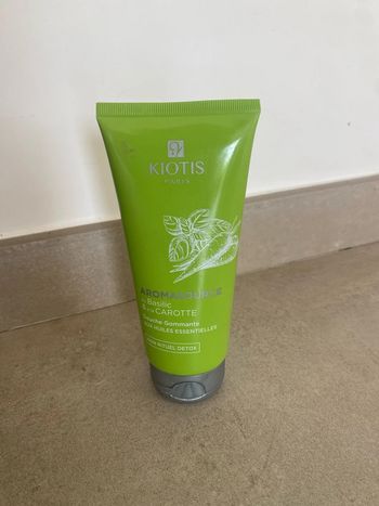 Douche gommante exfoliante basilic carotte