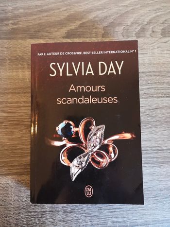 Livre romance Amours scandaleuses de Sylvia Day