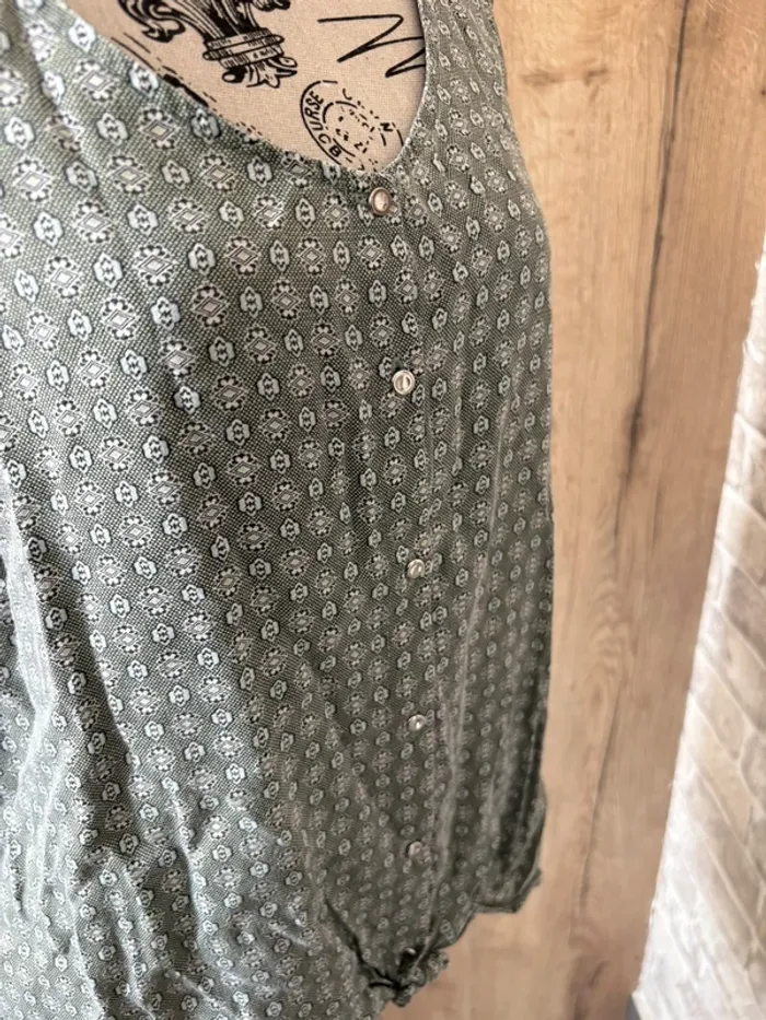 Débardeur femme taille 38/40 - photo numéro 3
