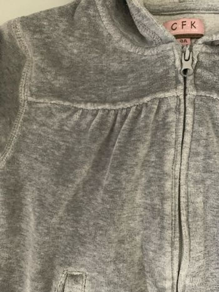 Gilet à capuche Taille 8 ans - photo numéro 3