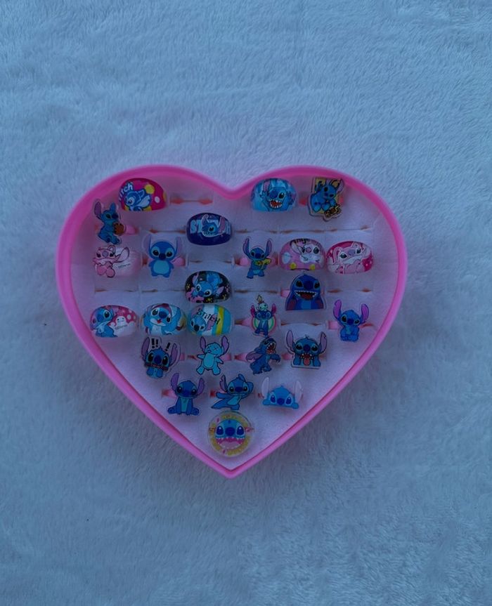 Bague Stitch neuf