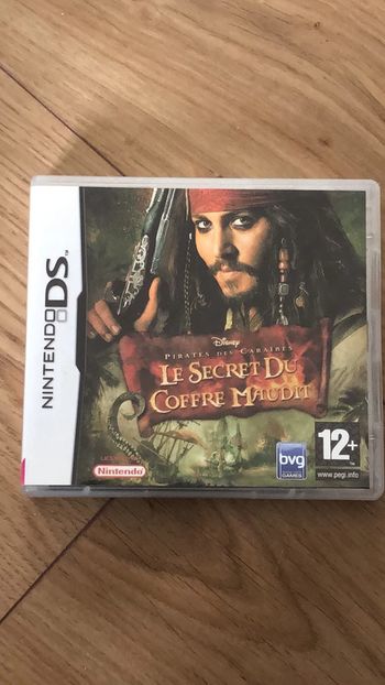 Jeu vidéo Pirates des Caraïbes le secret du coffre maudit sur console Nintendo Ds