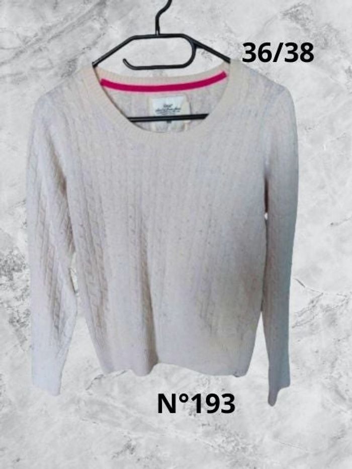 N°193 Pull fin beige T36/38. H&M.