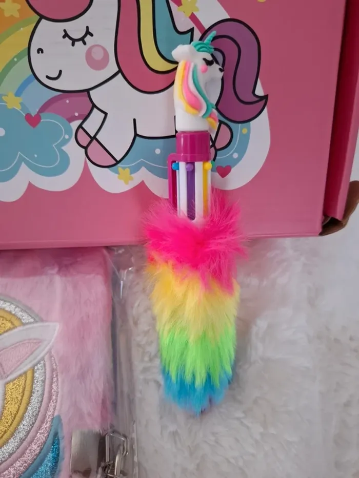 Journal d'écriture et bic 6 couleurs Licorne - photo numéro 8