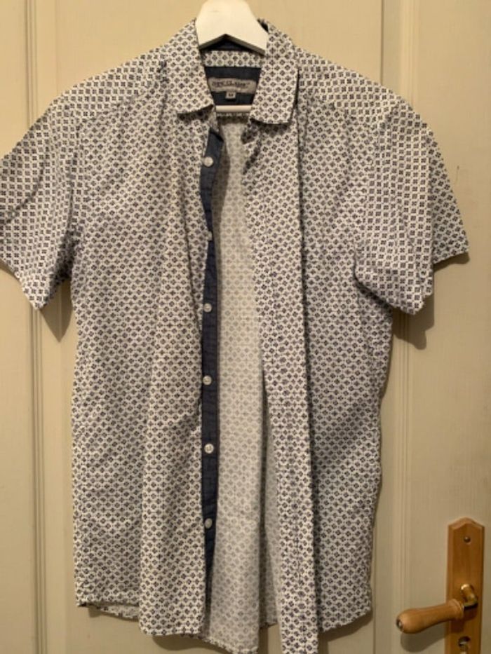 Chemise