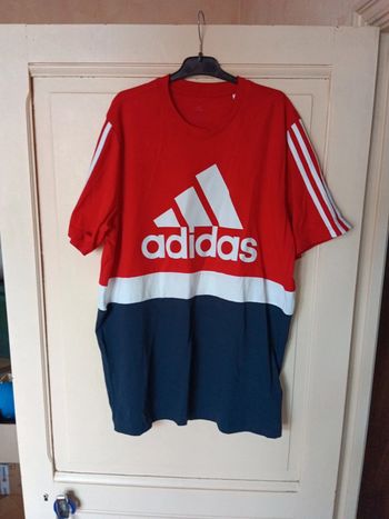 T-shirt Adidas taille L