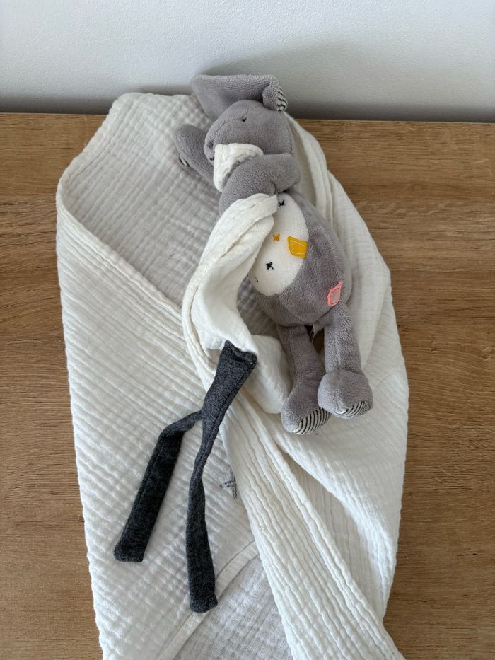 Doudou ma première couverture lapin gris lange - photo numéro 8