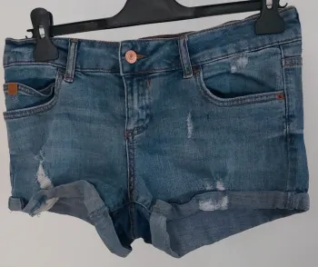 Short jeans