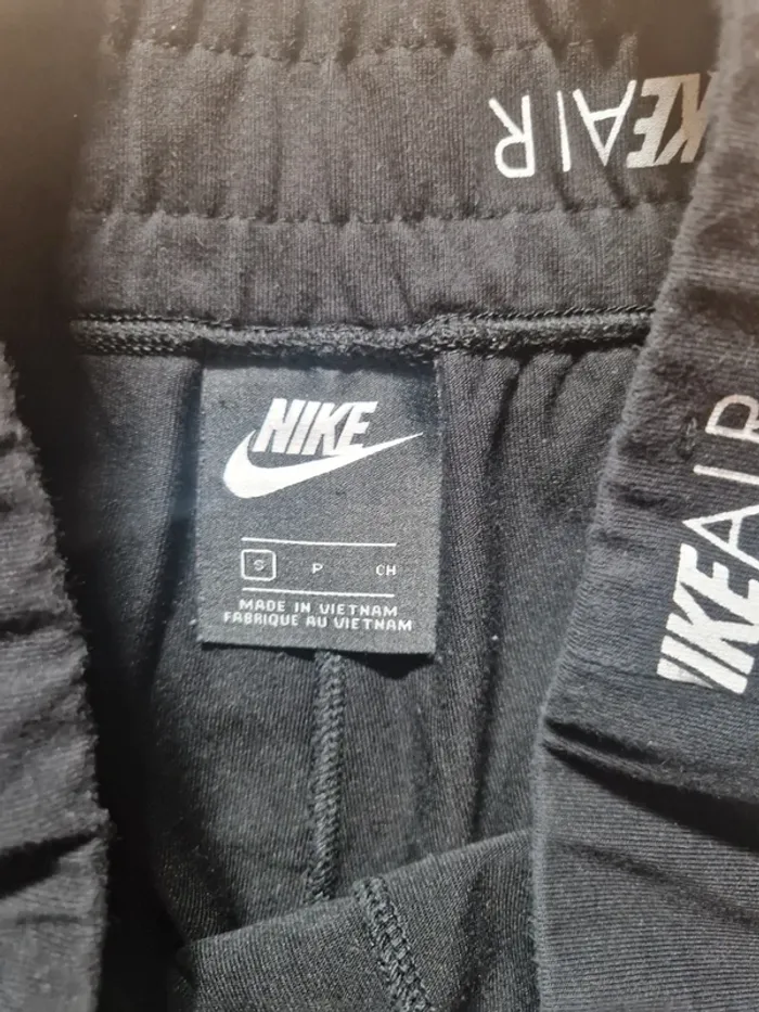 Short nike S - photo numéro 3