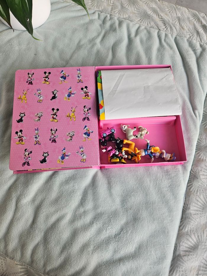 Livre comptine et figurines disney minnie - photo numéro 4