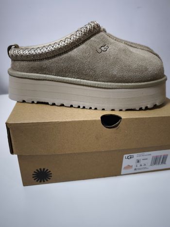 UGG taza plateforme 