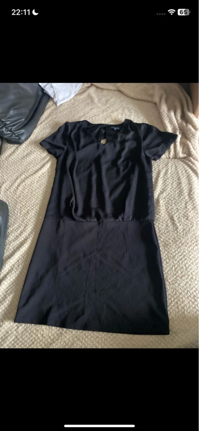 Robe noir taille L