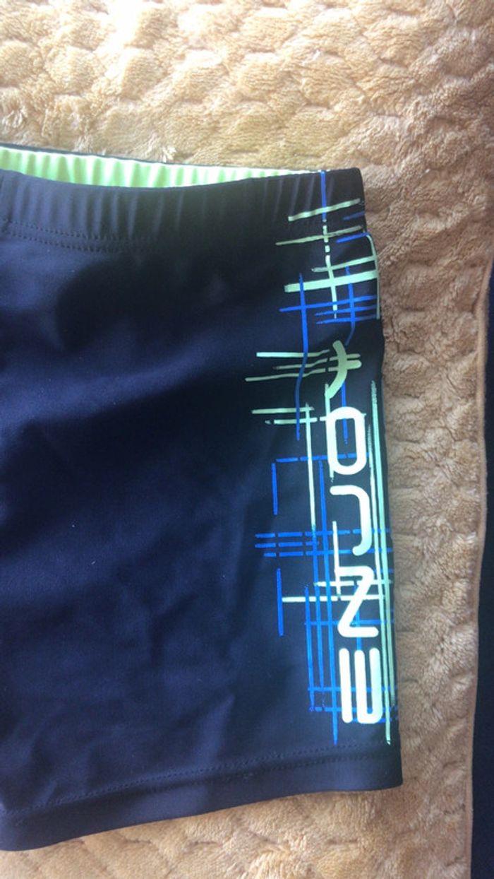 Etirel maillot de bain taille 10 ans - photo numéro 4