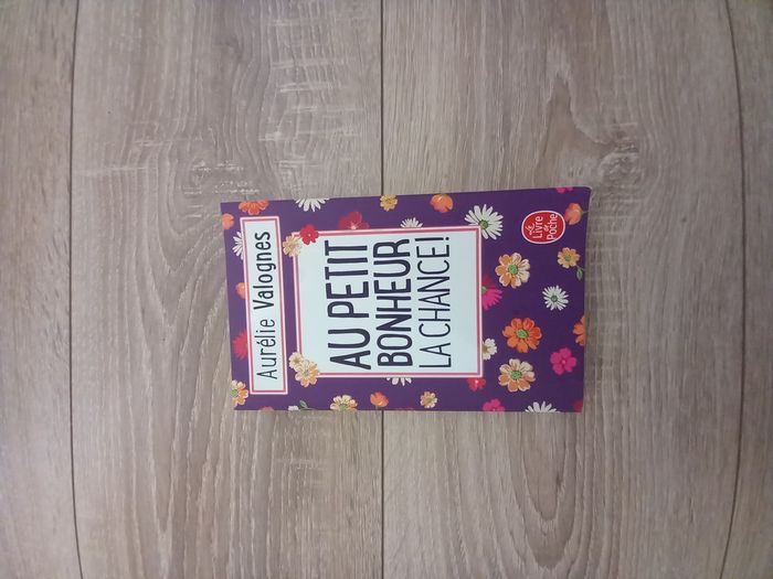 Livre "Au petit bonheur la chance" d'Aurélie Valogne