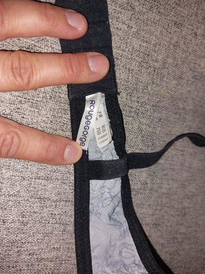 Soutien gorge - photo numéro 4