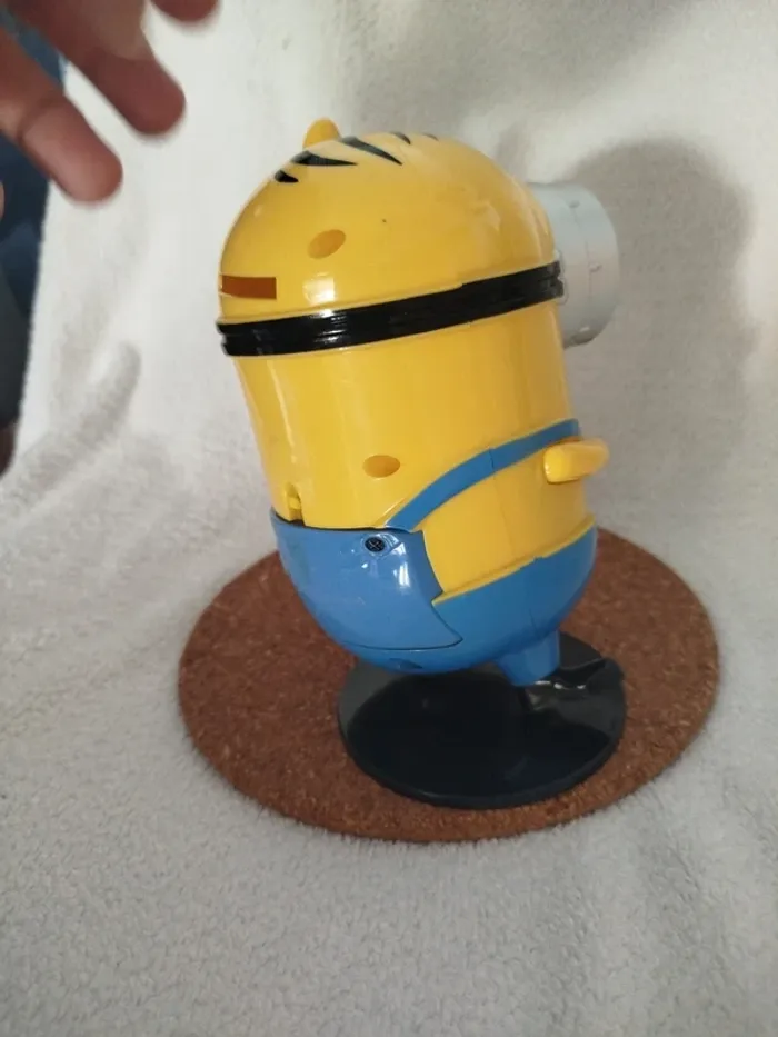 Tirelire Minions - photo numéro 7