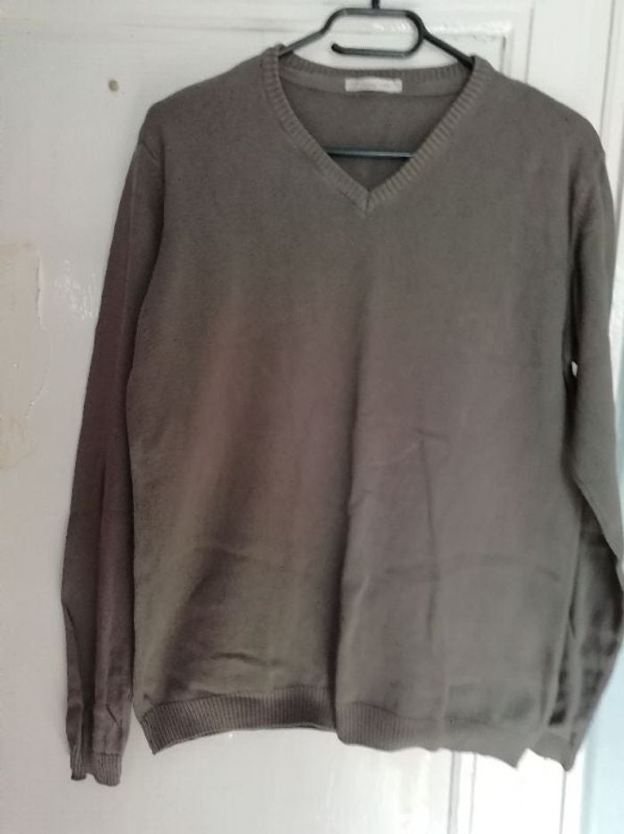 Pull kaki en maille, marque Casual, taille M