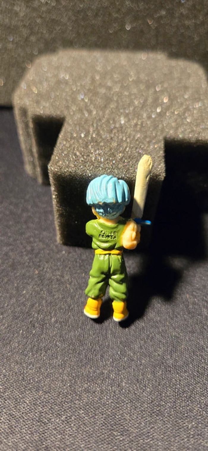 Figurine Dragon Ball Z, Trunks - photo numéro 3