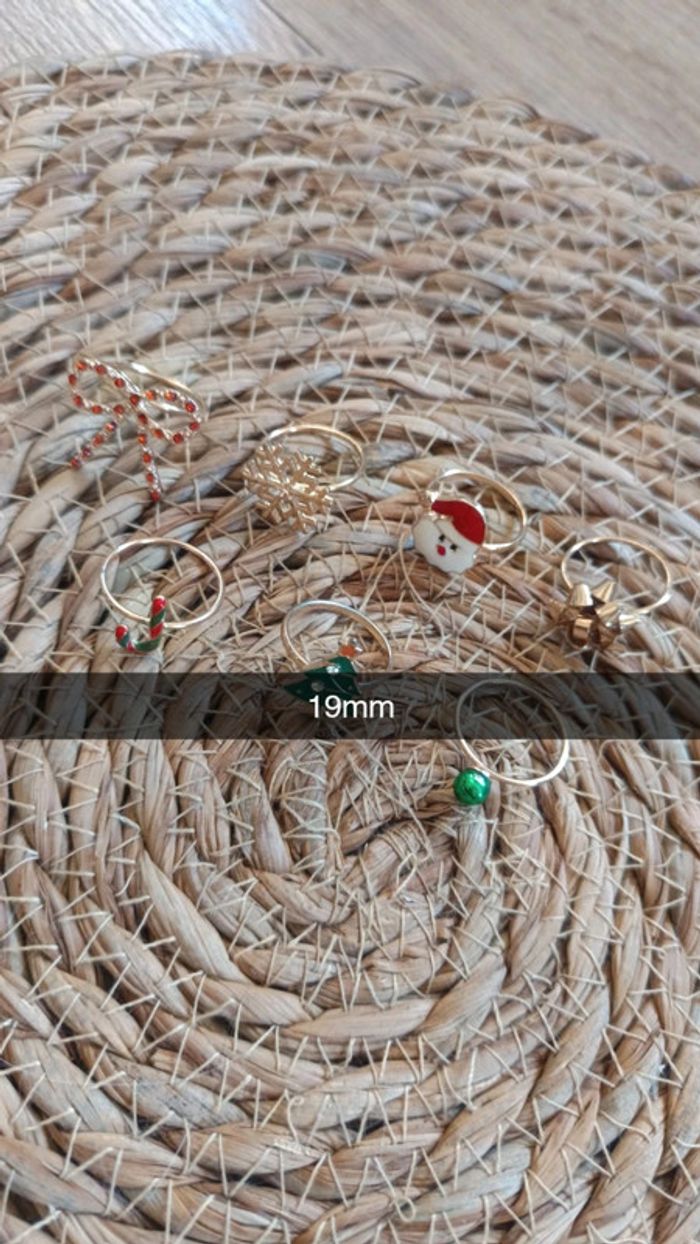 Lot 7 bagues Noël 19mm