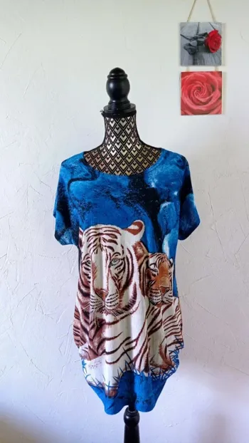 🌸Blouse manches courtes, cosmoda, taille 38-40
