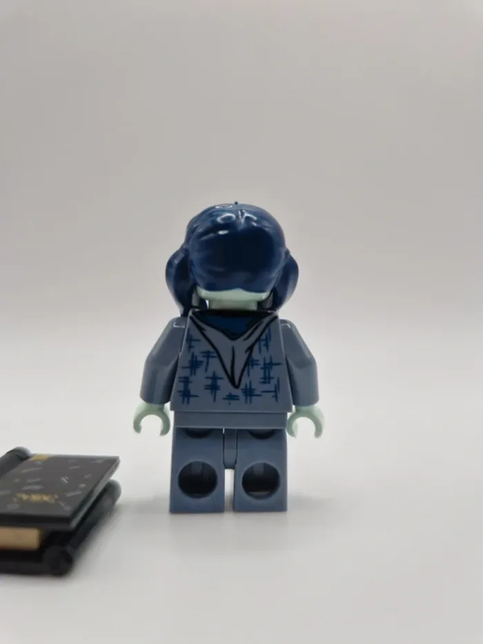 Figurine type lego Mimi Geignarde Harry Potter - photo numéro 2