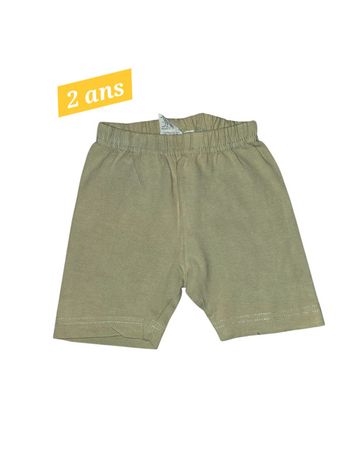 Short 2 ans