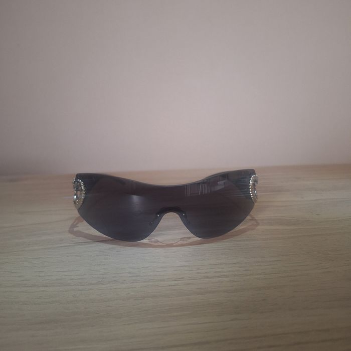 Lunettes de Soleil Coeur Doré - Y2K Vintage 90s-2000s - Unisexe Sunglasses - Verres Teintés  Noirs - photo numéro 5