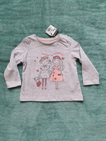 Tres joli tee-shirt neuf 74 cm