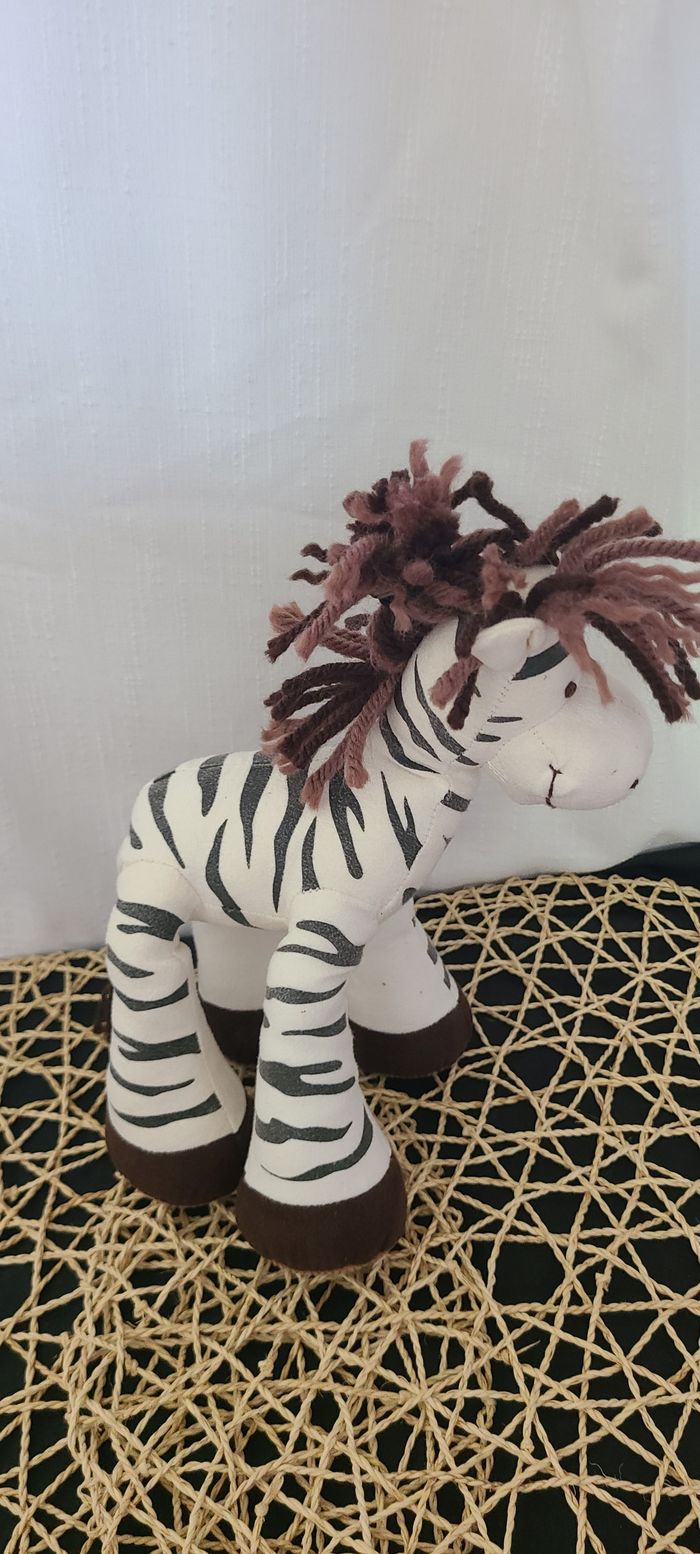 doudou peluche zebre billes peau de pêche nature et decouvertes - photo numéro 5