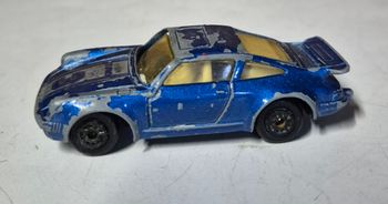 Maisto Porsche 911 Turbo  Voiture miniature 1/64  Vintage