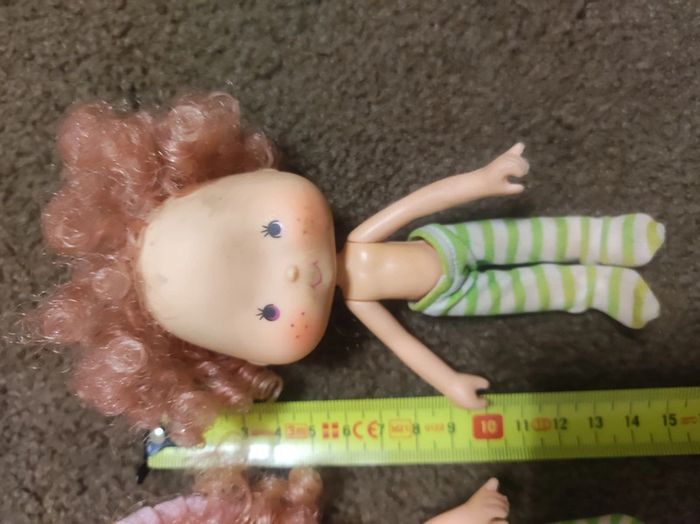 lot 2 poupées articulées Charlotte aux fraises - photo numéro 3