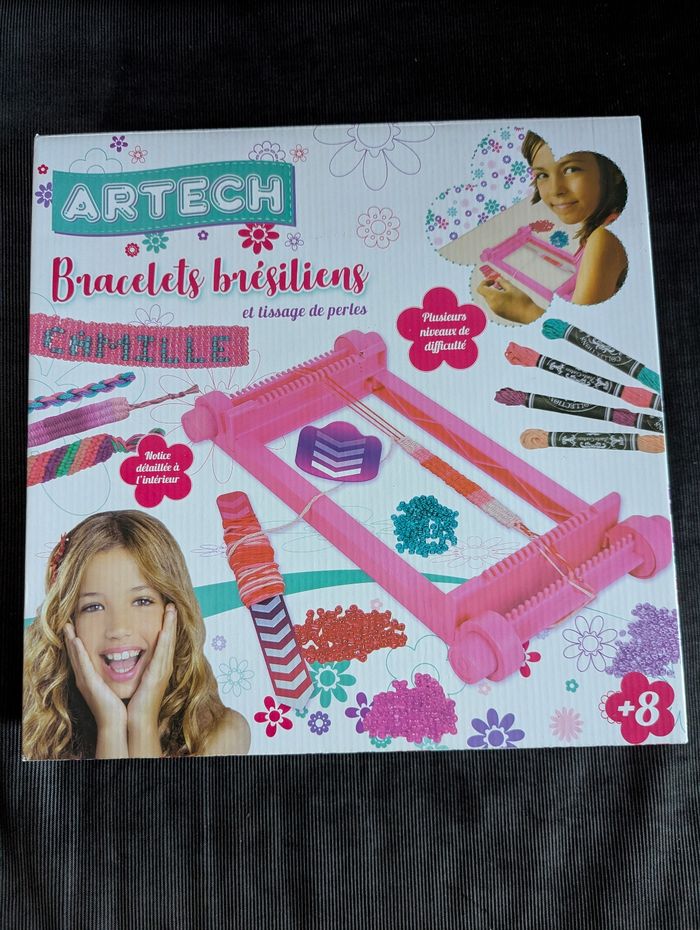 Bracelets brésiliens et tissage de perles