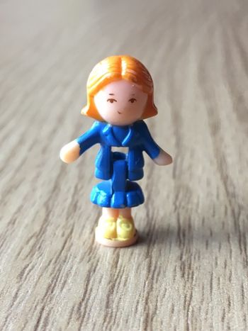 Polly Pocket figurine