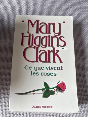 Livre ce que vivent les roses