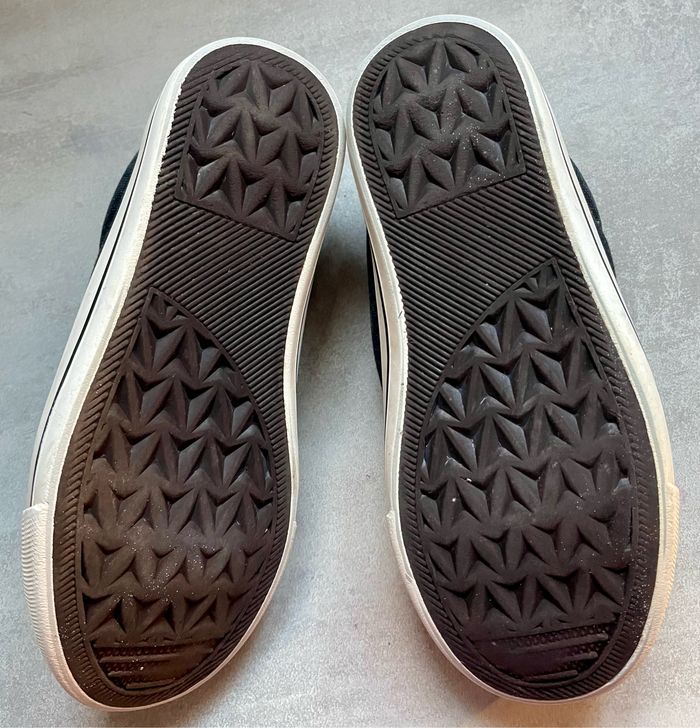 Baskets 32 In Extenso - photo numéro 3