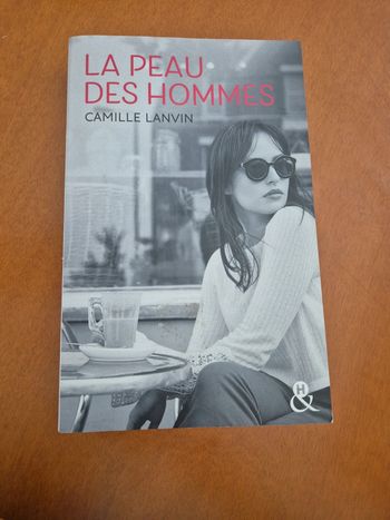 Livre la peau des hommes de camille lanvin