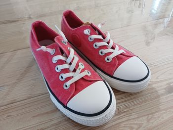 Tennis rouge