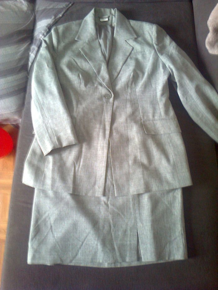 Tailleur jupe vintage 46 années 90 - photo numéro 2