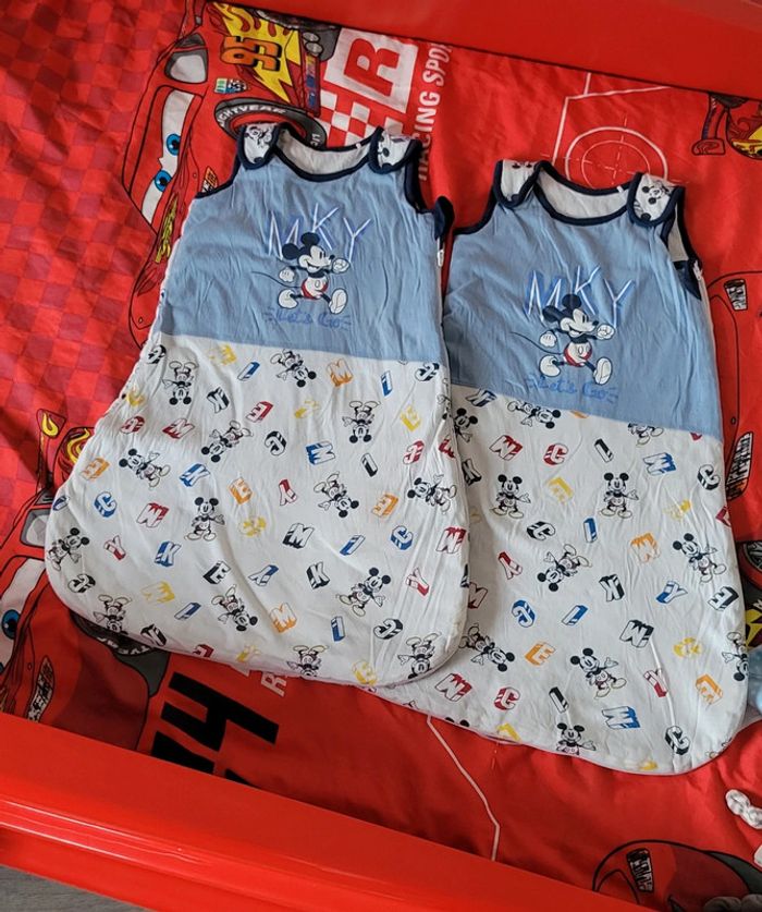 Gigoteuse Mickey