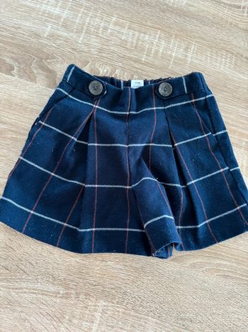 Short 3 ans