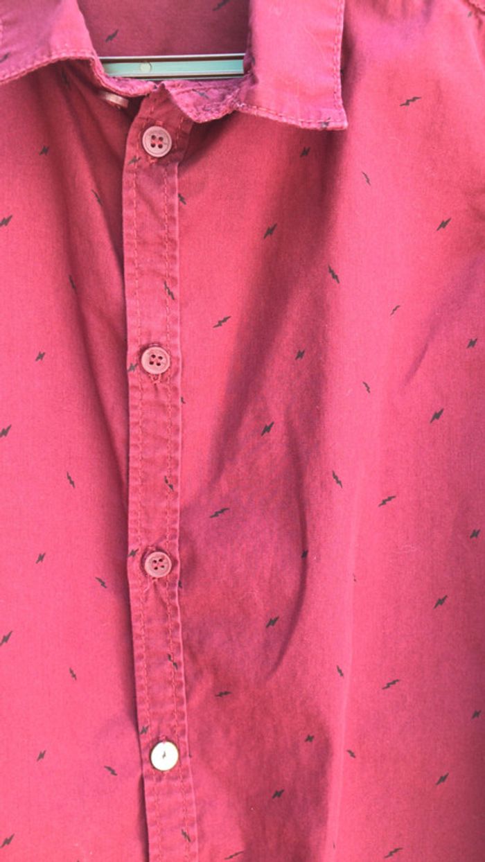 Chemise « tape à l’œil » 8 ans - photo numéro 5
