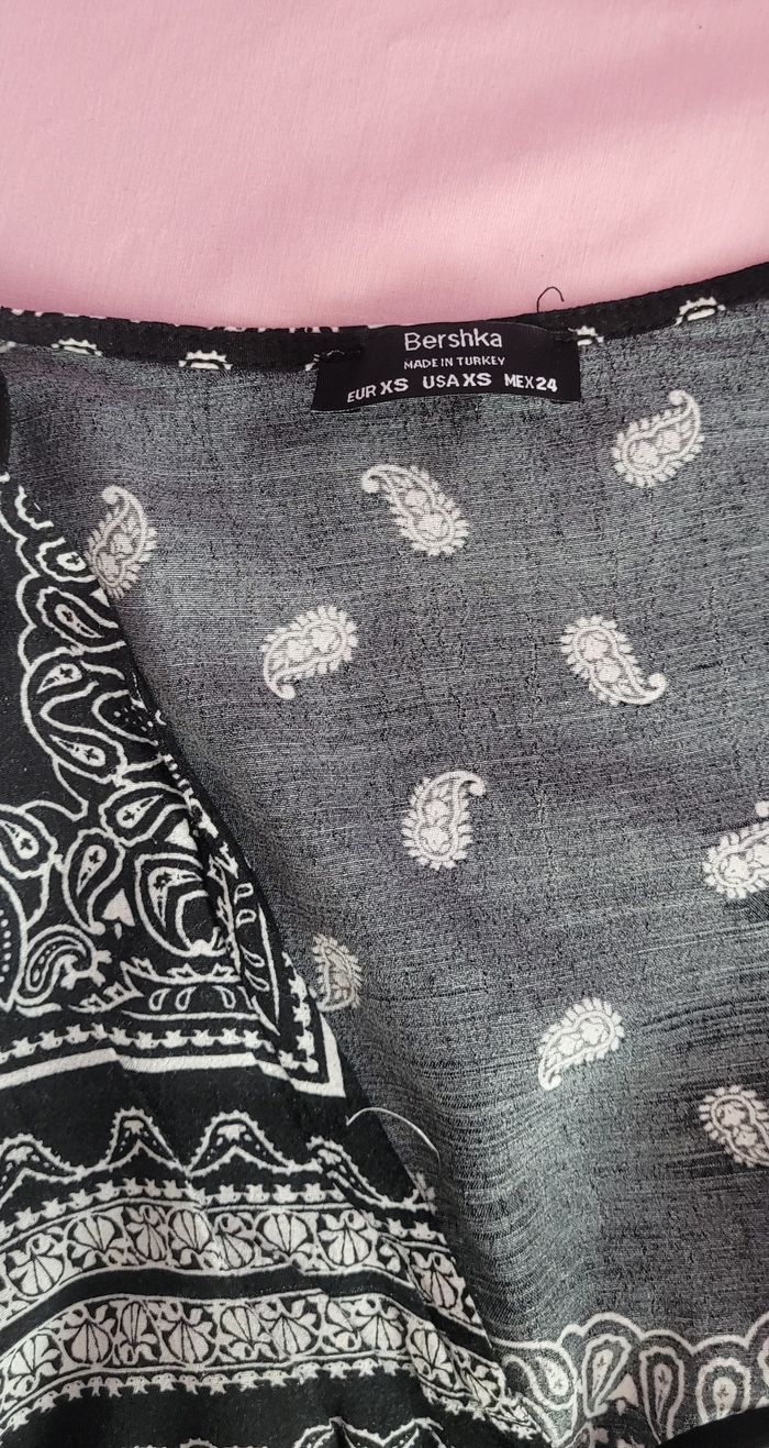 Ensemble crop à lacet et jupe motif paisley - photo numéro 5