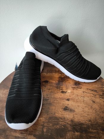 Basket légère à enfiler taille 43 neuve