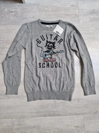 Pull fin gris La Halle neuf avec étiquette 10 ans chat Guitar School